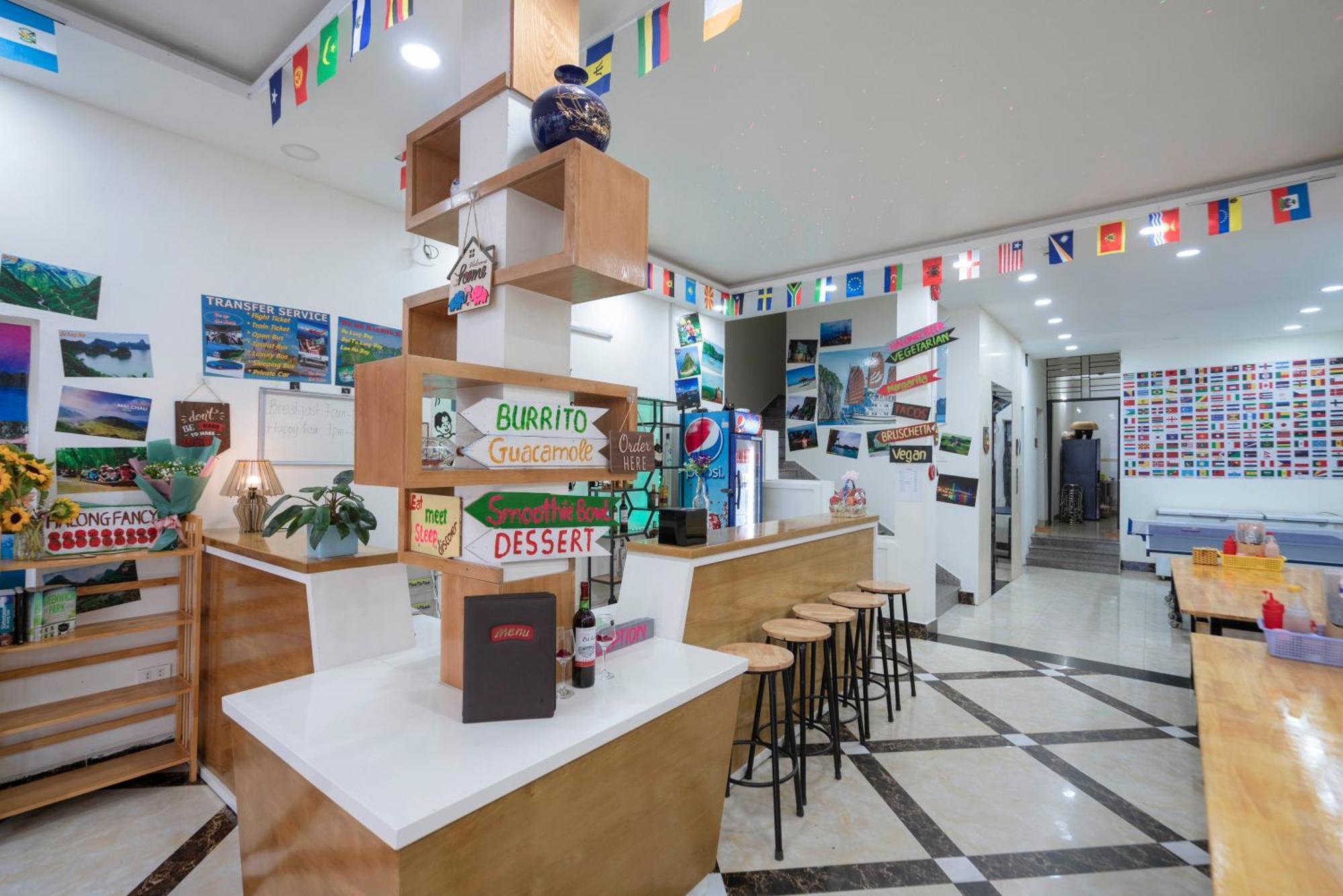 Ha Long Fancy Hostel With Vegetarian And Vegan Restaurant Esterno foto