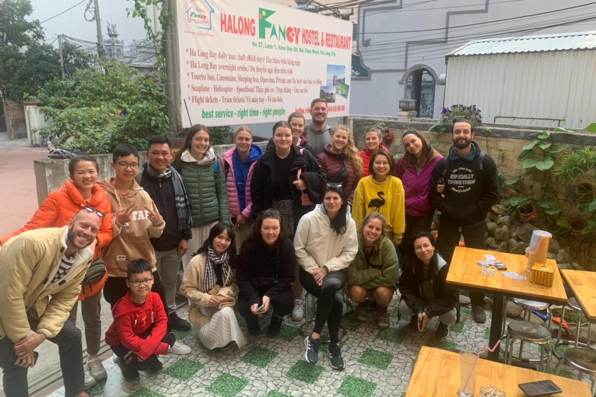 Ha Long Fancy Hostel With Vegetarian And Vegan Restaurant Esterno foto