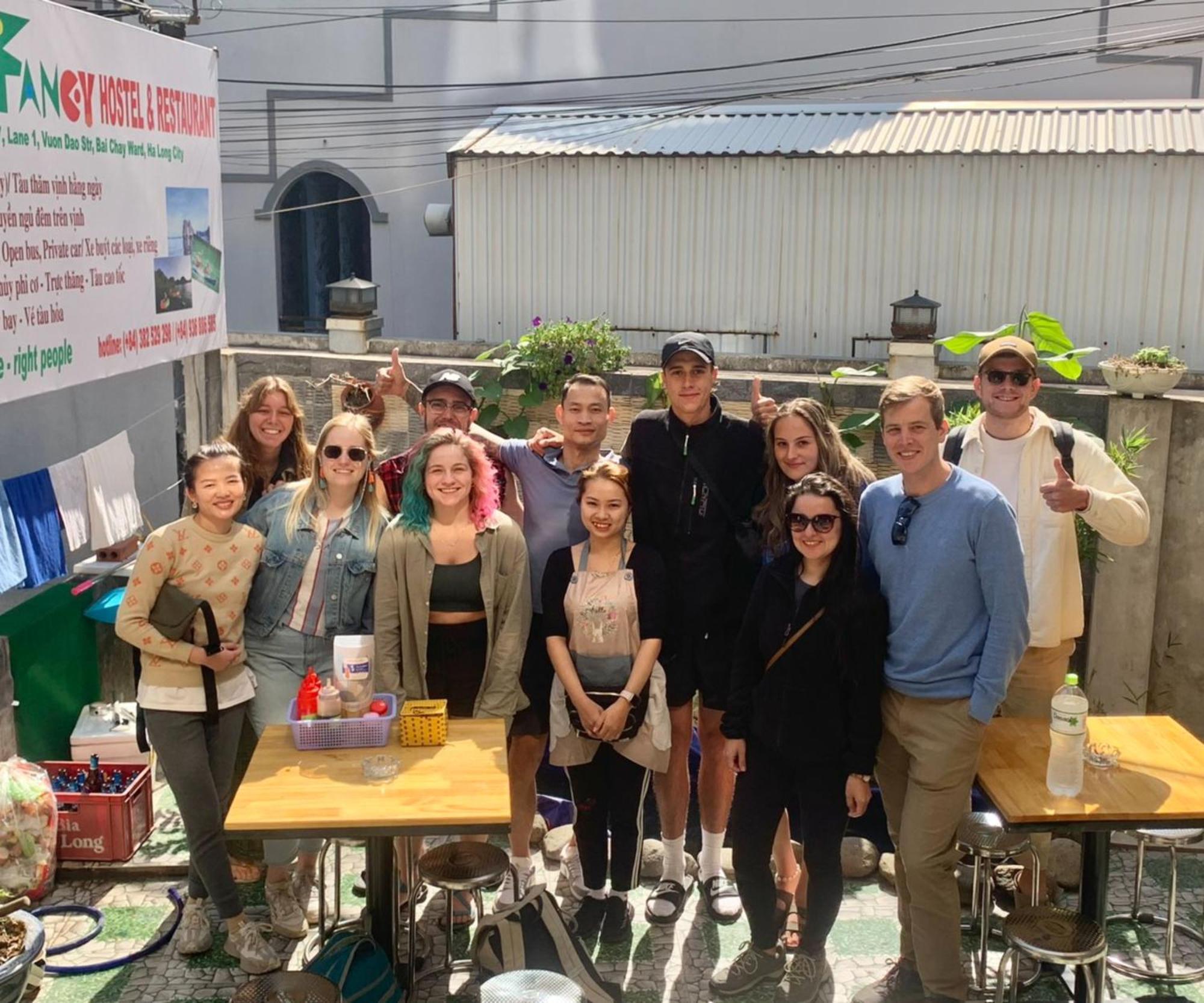 Ha Long Fancy Hostel With Vegetarian And Vegan Restaurant Esterno foto